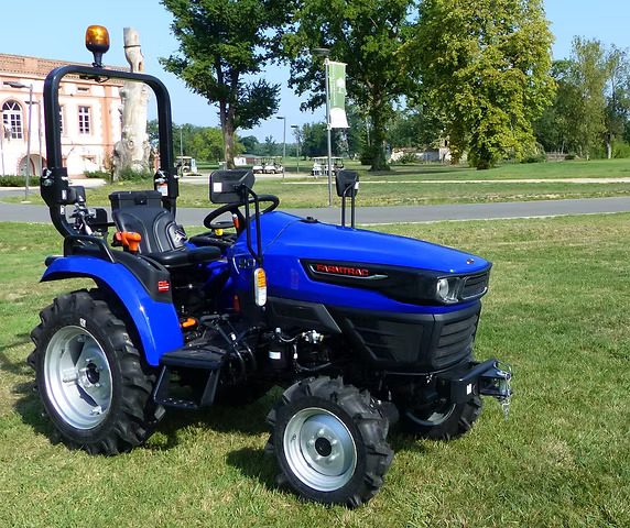 Mini tracteur Farmtrac FT20 Walliser